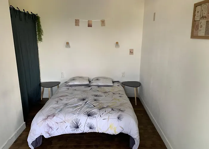 Sur La Route Du Mont Saint Michel *