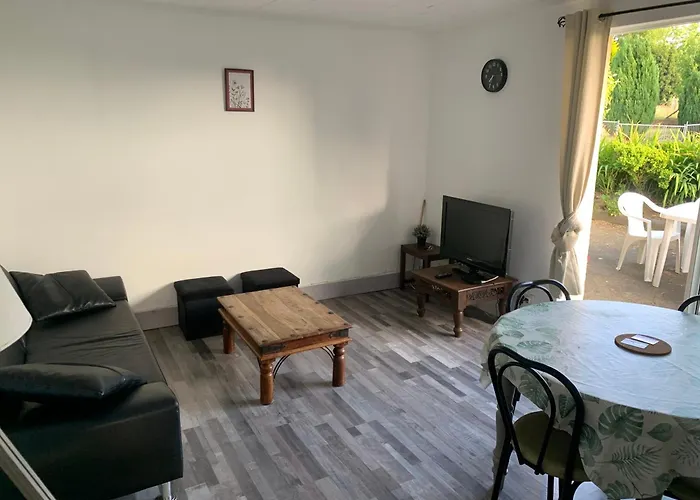 Holiday home Sur La Route Du Mont Saint Michel